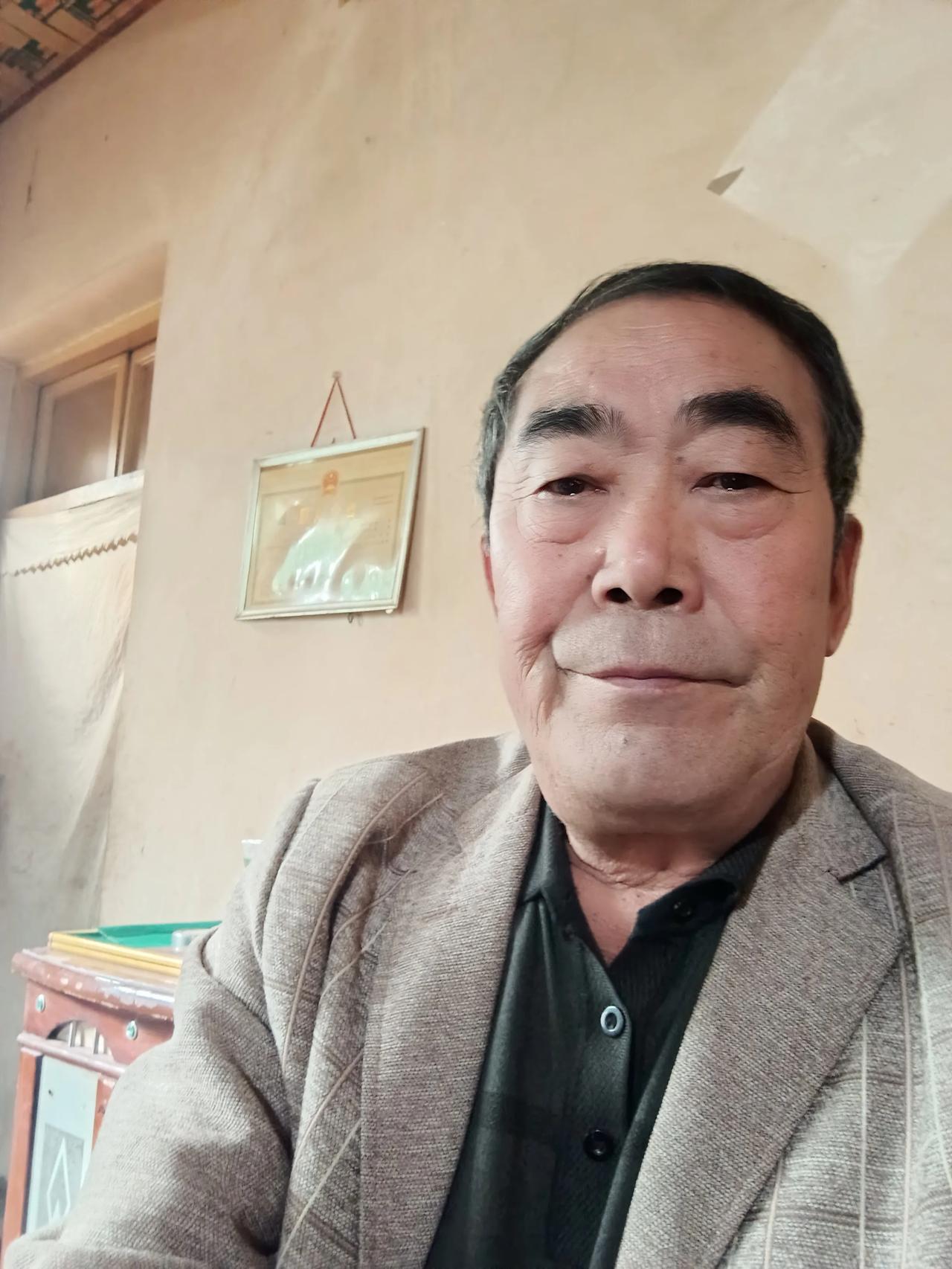 1，始终保持一颗公平的心。
2，始终坚持修炼反省自己。
3，始终不要想着占人便宜