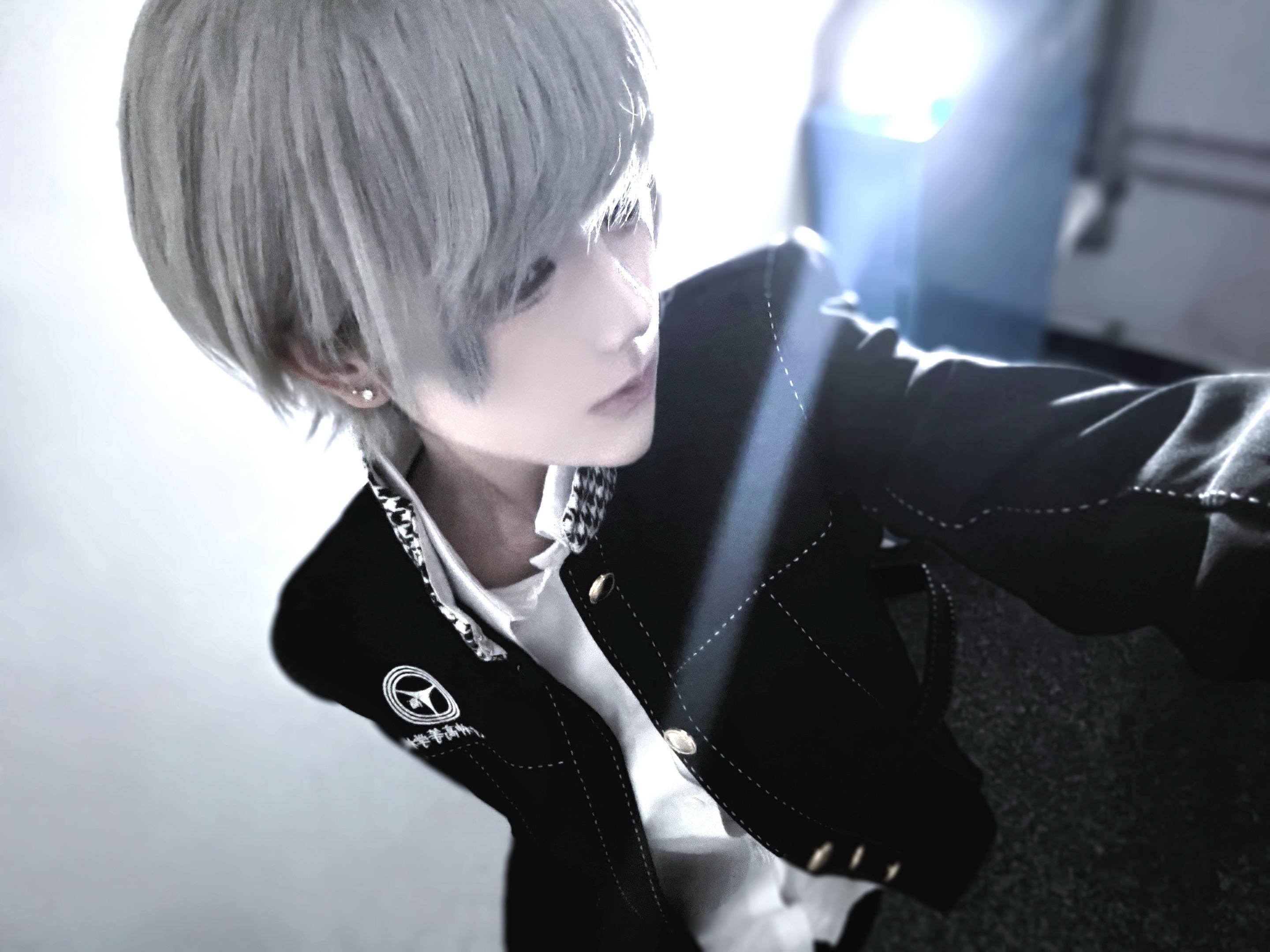 我操，鸣上悠彻底怒了。p3看鸣上悠送外卖 p4g