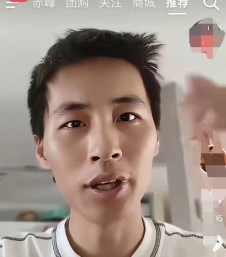云鹏零工也不打了，听老爸的召唤，即将回来了！
     有网友就纳闷了？有很多人