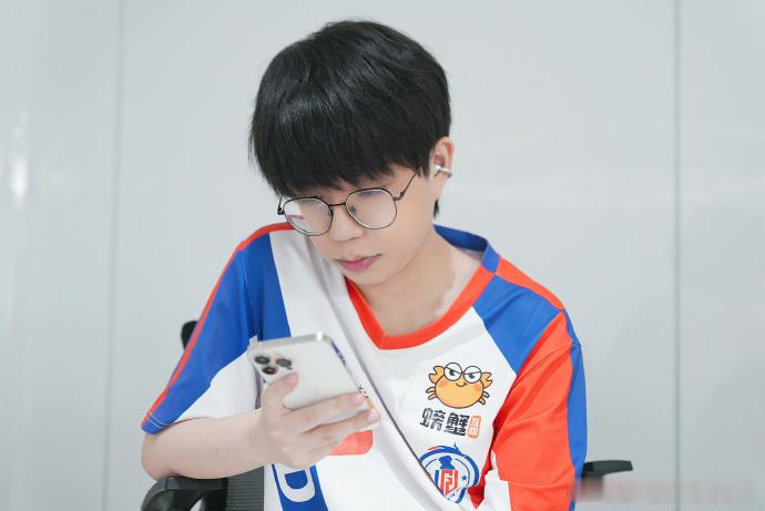 LGDNBW夏季赛淘汰LGDNBW精英组LGDNBW遗憾止步季后赛季后赛征程画上