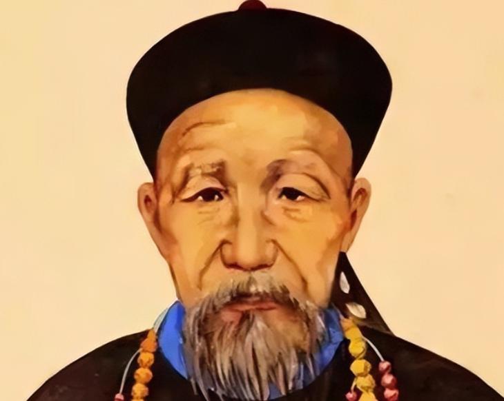 1872年，曾国藩病逝，曾家陷入悲痛之中。突然家仆报：左宗棠大人挽联到。可把曾家
