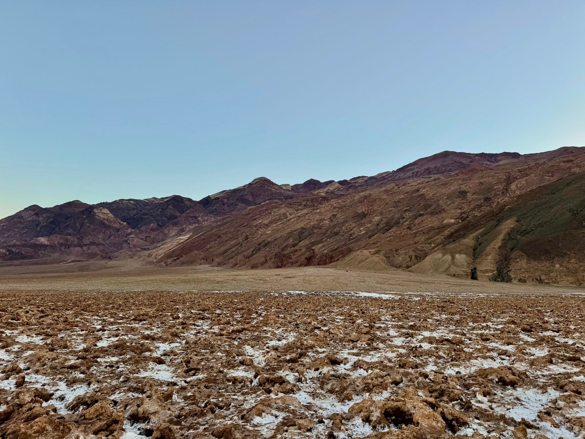 蔚来真盈利了！第四季度经营利润7至12亿元2月5日，蔚来发布盈利预告，根据对未经