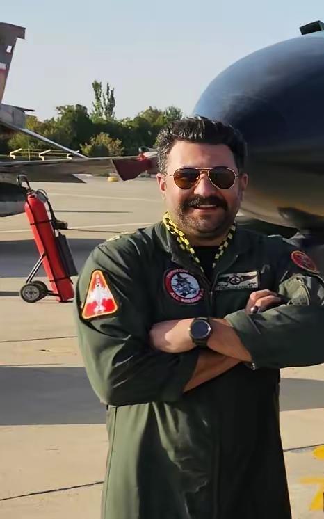 这一夜让美国和以色列，清楚看到伊朗空军的虚弱！

伊朗王牌飞行教官赫迪·菲鲁兹曼