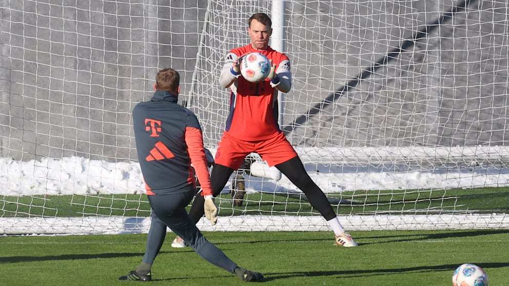 诺伊尔今天恢复了全面训练，看起来状态完全恢复。预计他将可以出战1月11日对阵沃尔