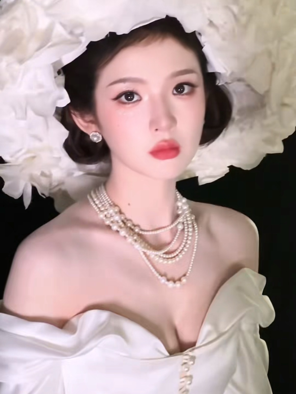 张淼怡经常看刘亦菲照片原来女灵性也爱看刘亦菲啊，张淼怡说自己经常看刘亦菲照片，次