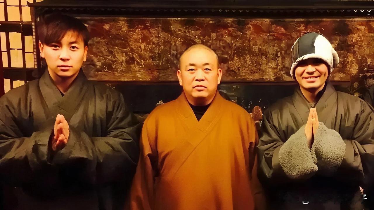 释永信塌房！最痛心的莫过于这两位明星……
万万没想到，功夫明星释小龙和演员王宝强