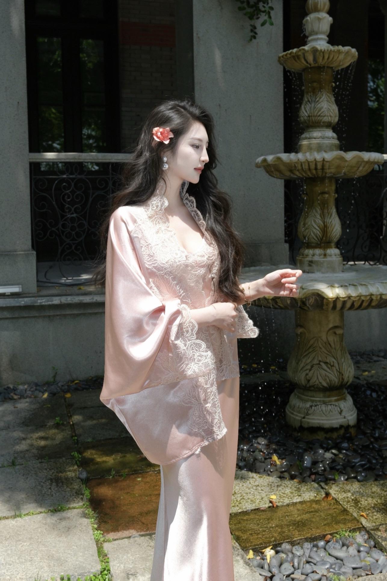 美人如玉🌸。