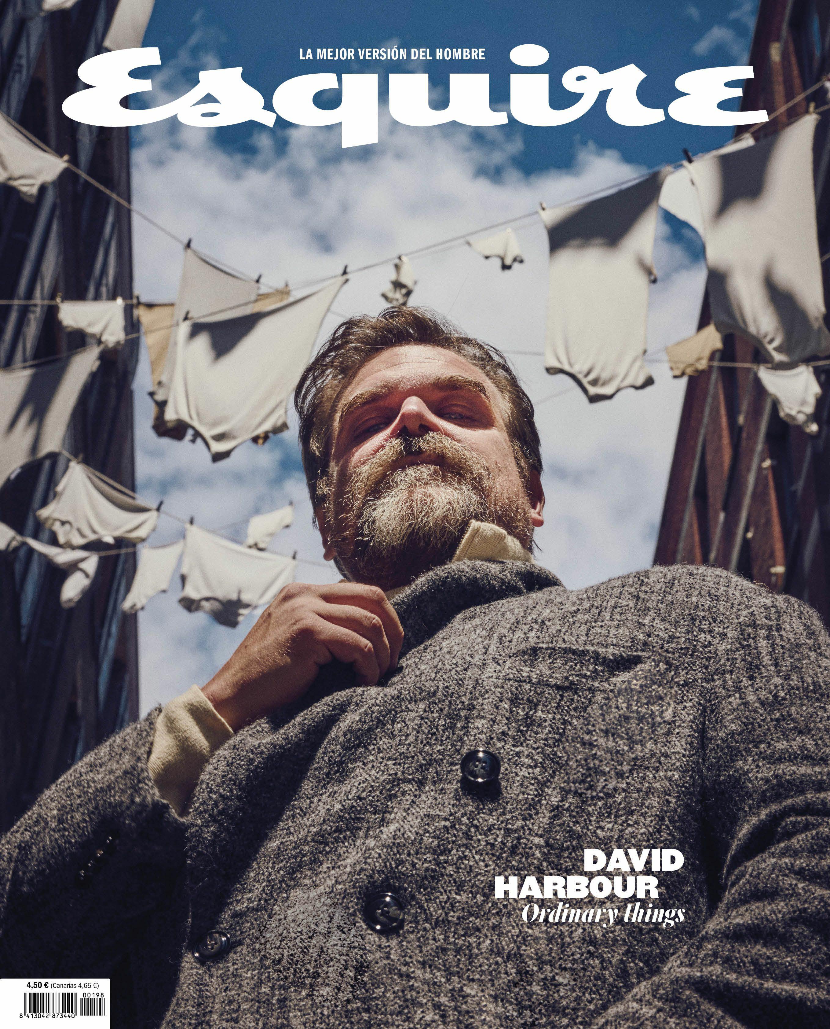 大卫哈伯登上西班牙《Esquire》杂志11月号封面及写真美图大赏！也是巧了，前
