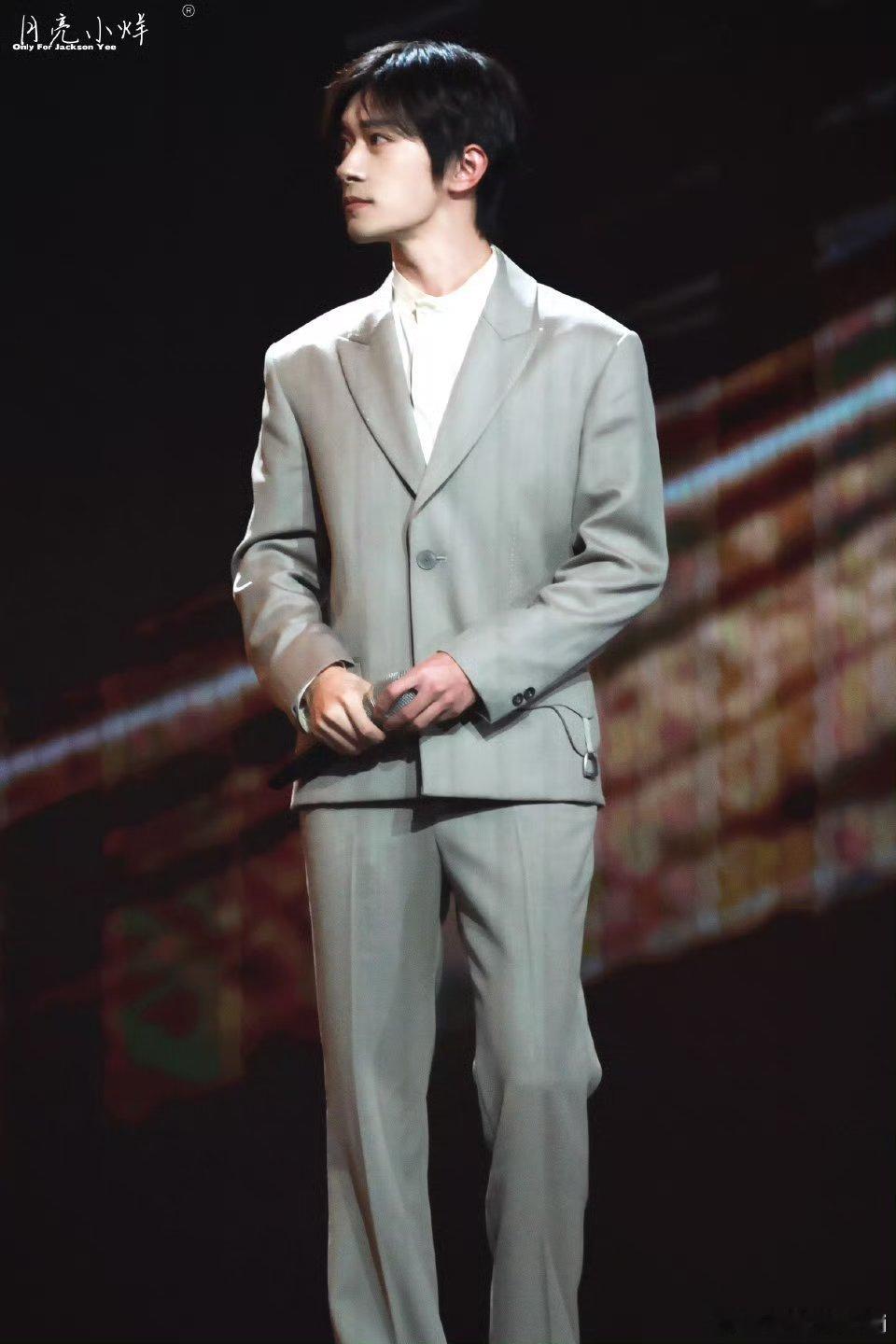 易烊千玺的台词功底好实在啊！牛牛的四字弟弟！ 期待演出舞台 