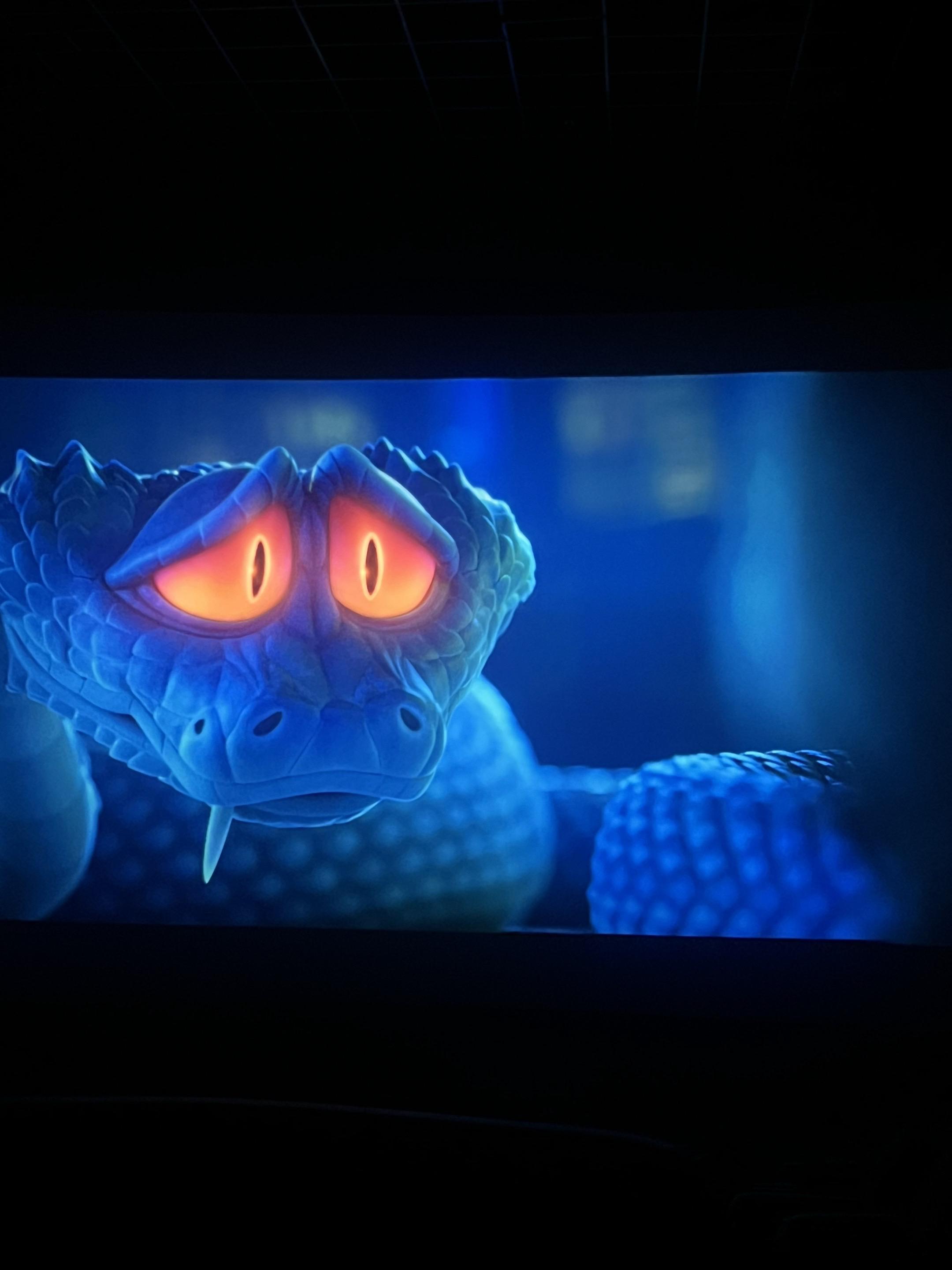 两个不暖和的人在一起就暖和啦