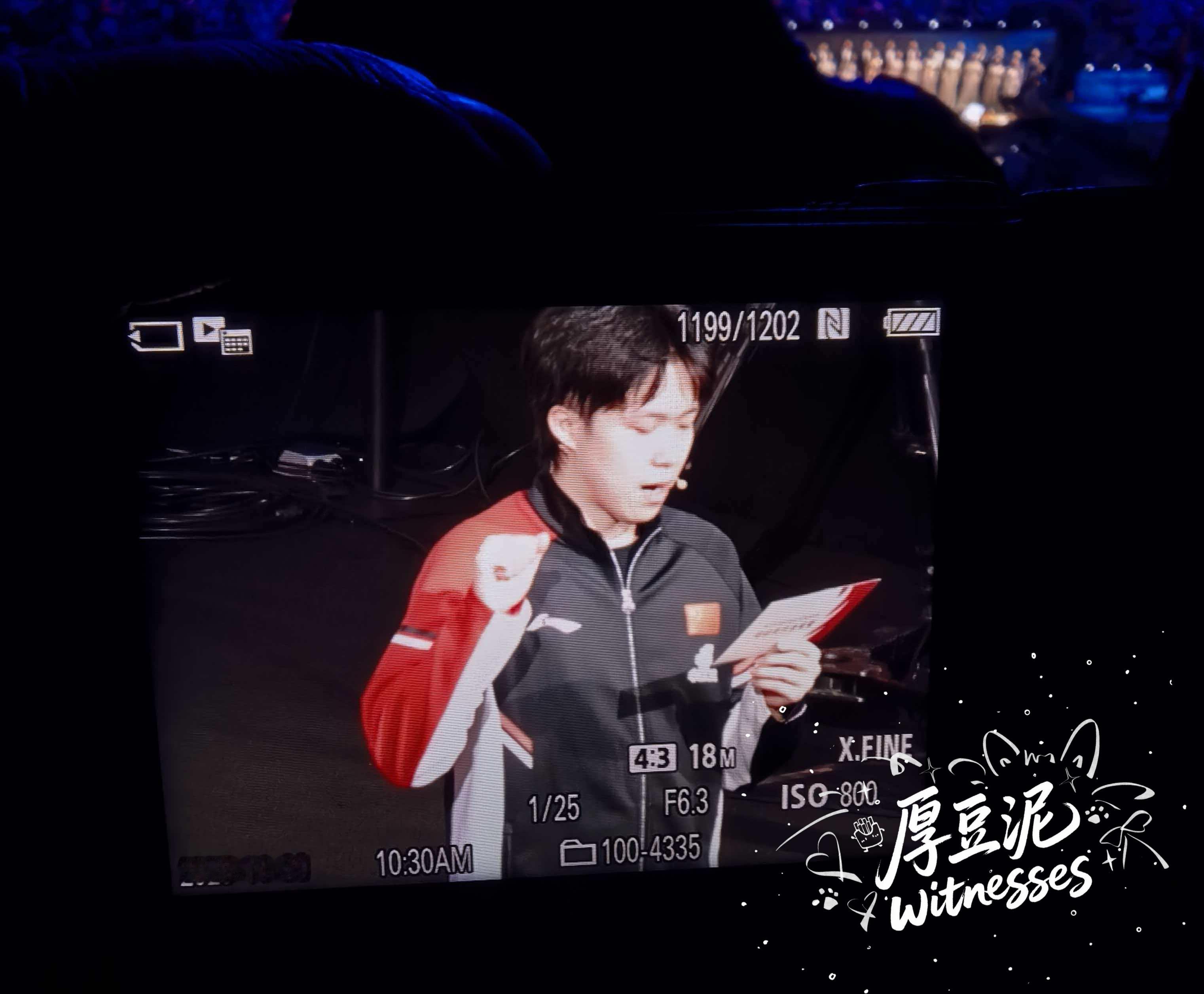 超级棒的宣誓头头