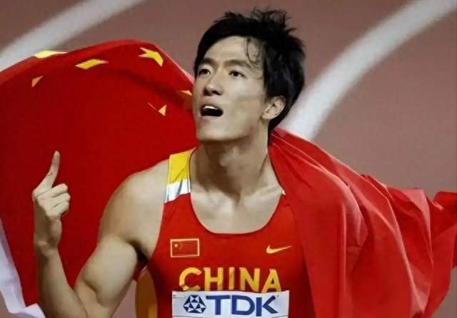 刘翔体制的内身份悬置了整整十一个年头，安置结果最终落地。