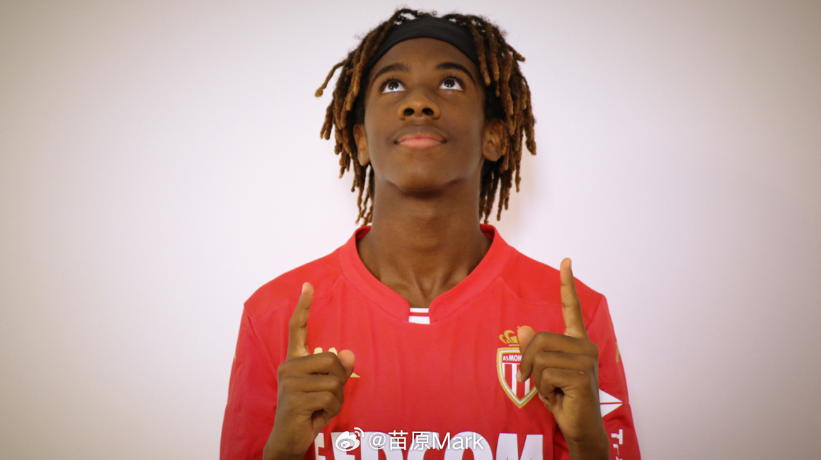 全球归化全球入籍 德国放出去3个球员——Amara Conde，身价80万欧元，