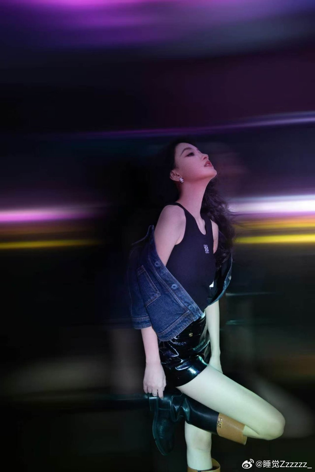 终于等到孙怡上浪姐了 终于等到孙怡上浪姐了，独特气质与绝佳身形相得益彰，舞台表现