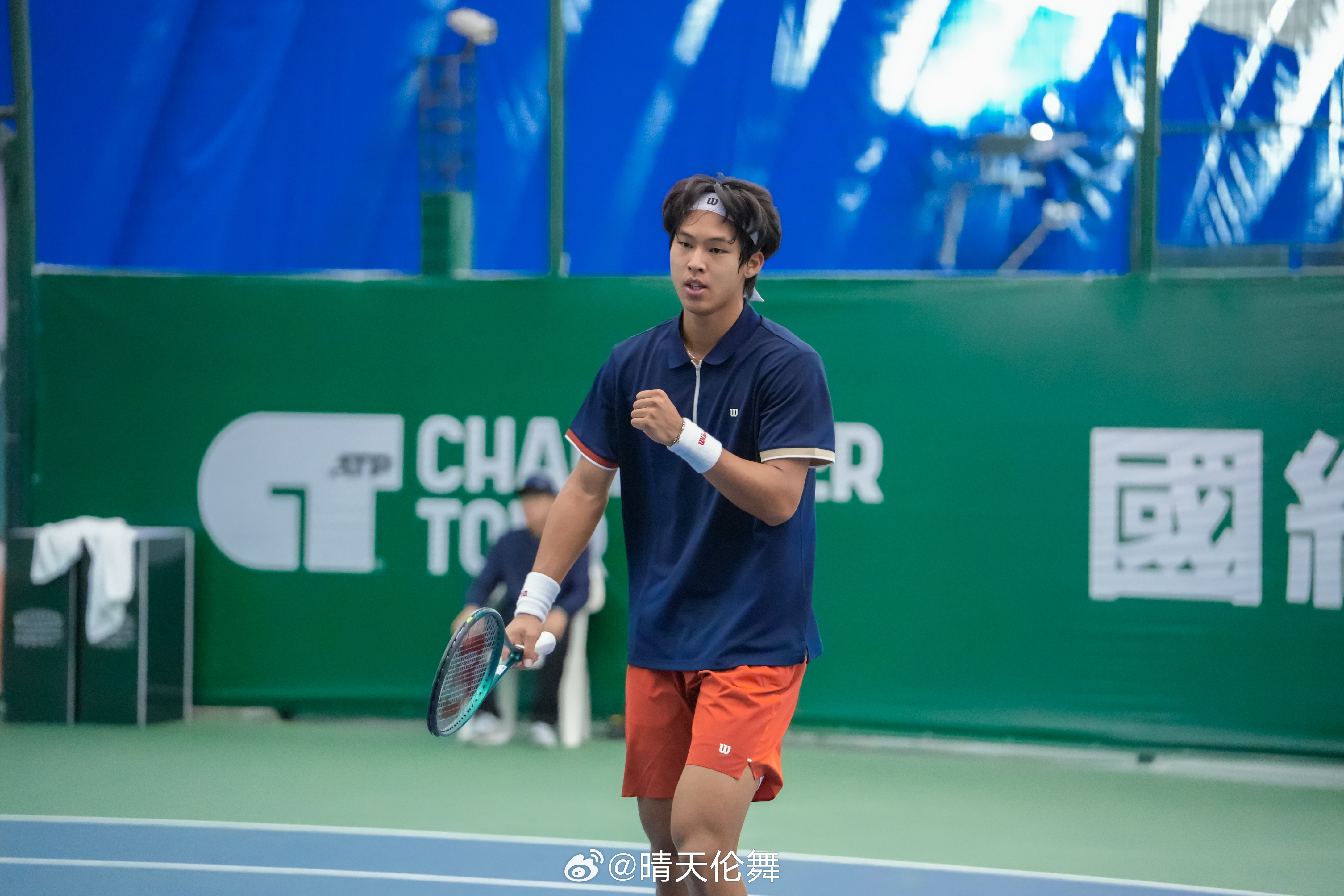 宫崎CH50首轮四号种子周意🇨🇳以6-1/6-3击败高桥悠介🇯🇵，下轮对