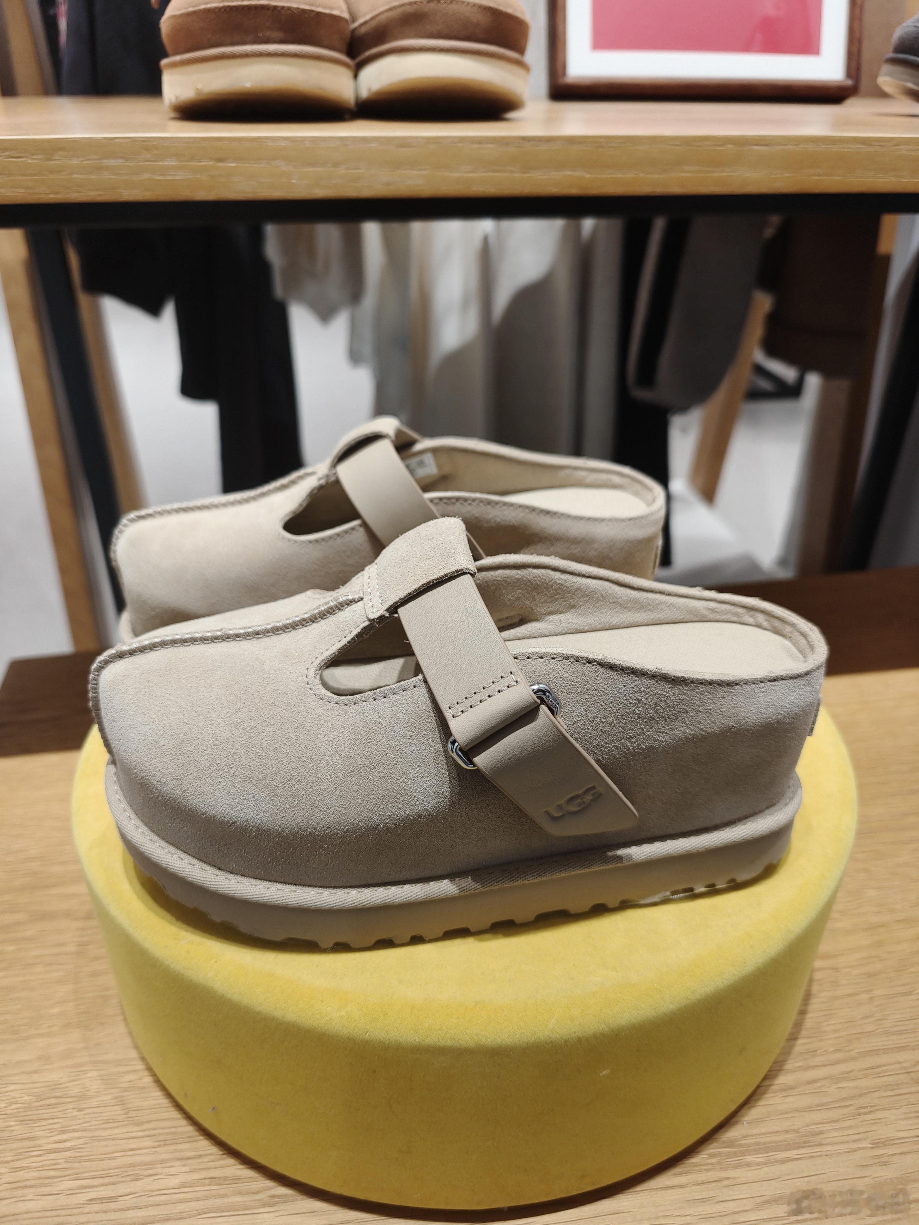 这么厚的鞋底，穿上能走得稳吗   新乡·胖东来(三胖店)