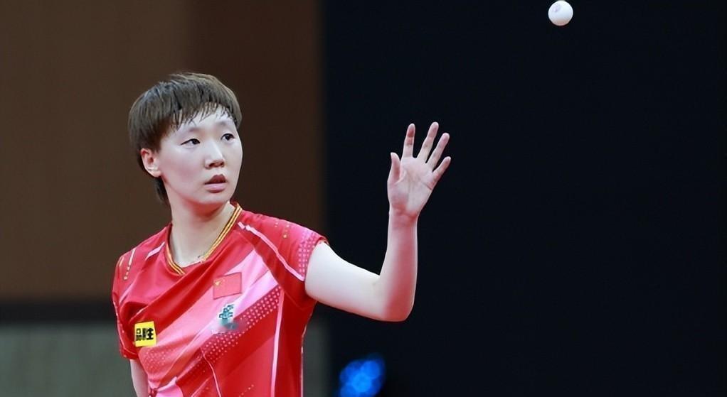 王曼昱亚锦赛退赛！家庭变故背后的真相，让人泪目！
近日，乒乓球运动员王曼昱因家庭