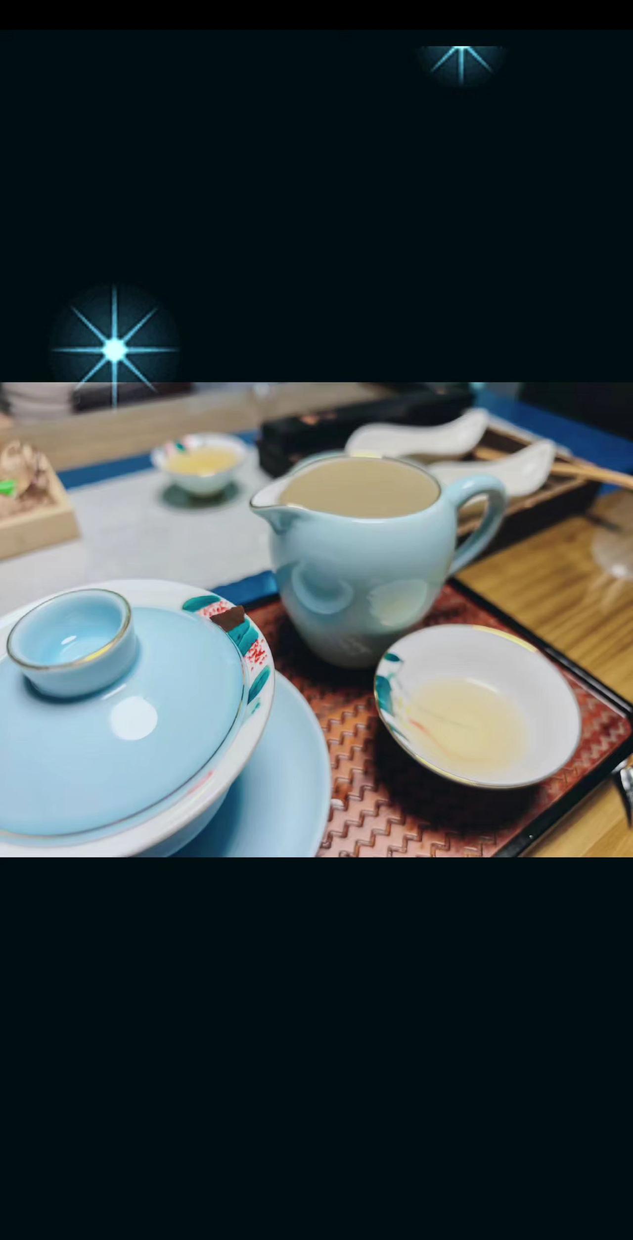 情绪稳定，永远是平淡生活里最温柔的光……