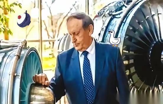 中国砸钱救活乌克兰工厂，美国截胡还炸成废墟，209亿打水漂。
十多年前中国公司开