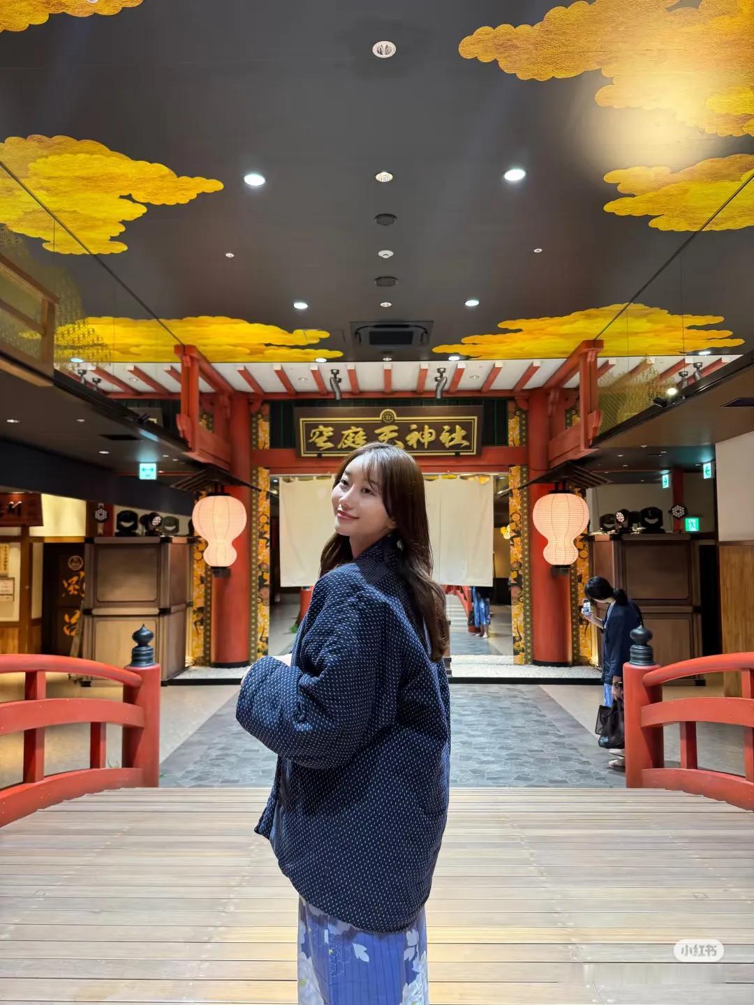 话说日本近几年就推出了许多颜值和气质都相当不错的新晋博主，而Airin就是其中之