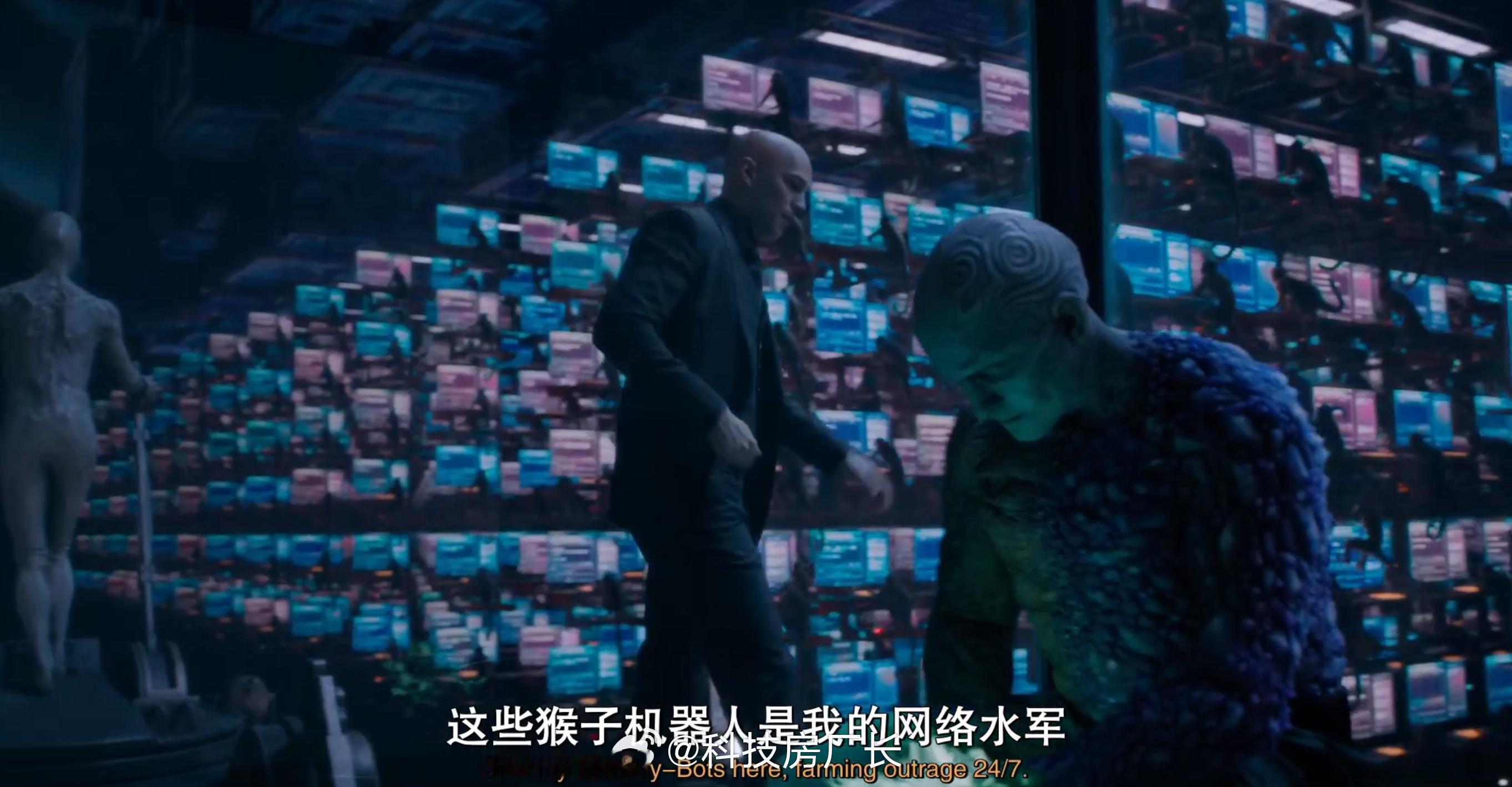 《超人》电影中的猴子机器人，专门负责抹黑用[泪奔] ​​​