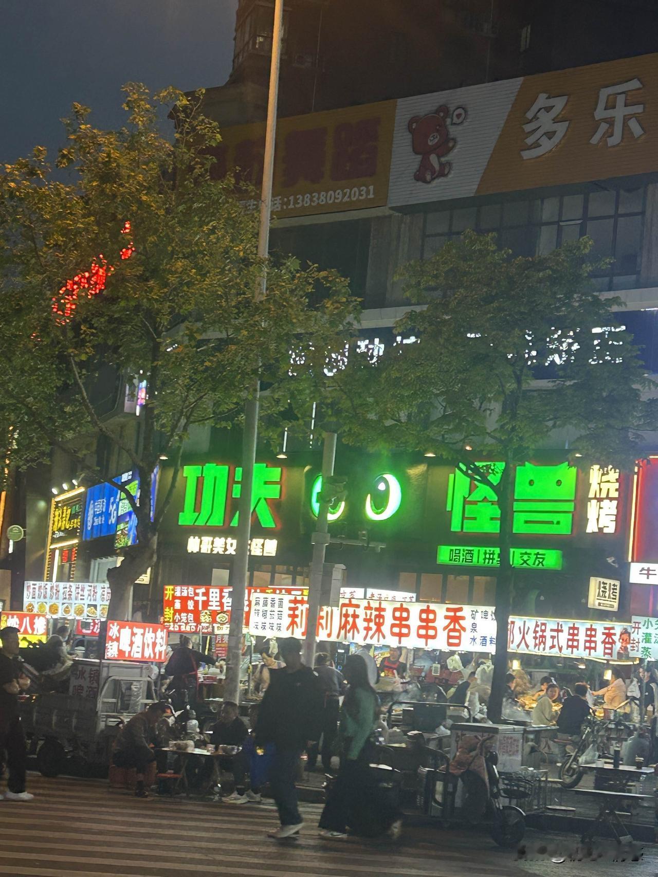 上联：春播千亩稻；诚邀下联秋割满仓谷。