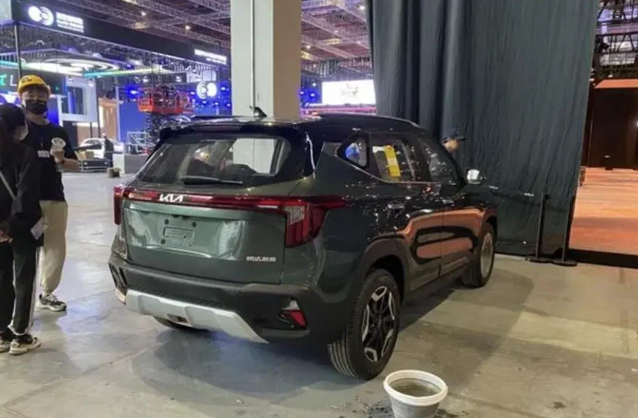 近期，起亚汽车上市了全新的紧凑级SUV—赛图斯，它以其出色的外观设计和先进的科技