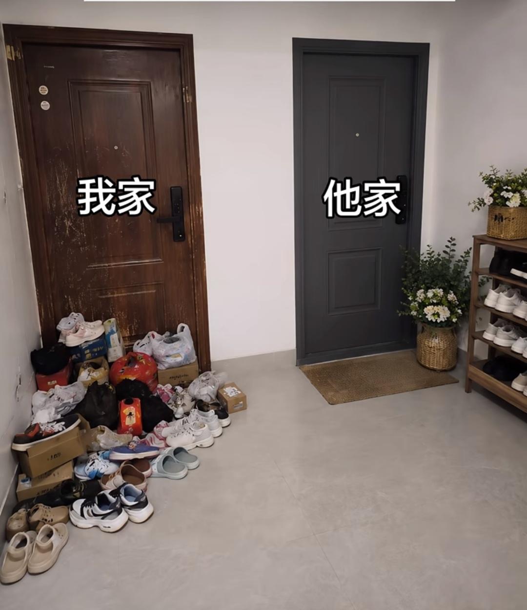 家门口的过道全被堆满鞋子杂物，自家门口堵得满满当当，邻居家门口干干净净。公共楼道