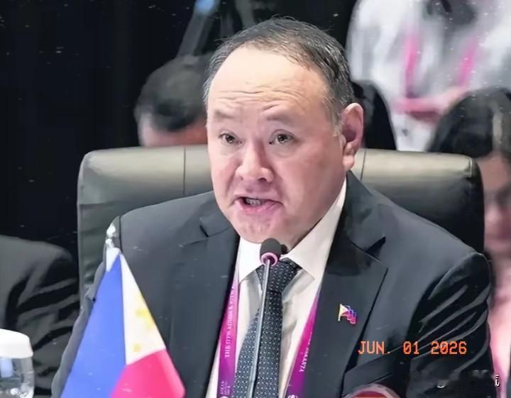 忘恩负义！菲律宾国防部长做出了忘恩负义的表态。来自30号外媒报道，菲律宾防长特奥