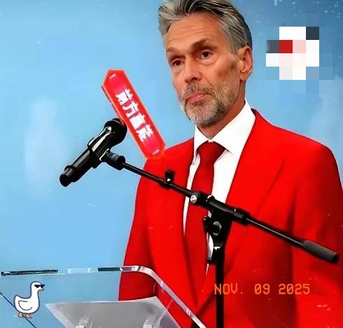 摊牌了！荷兰ASML直接把光刻机的门焊死，所谓“技术扩散”全是场面话，核心就是不