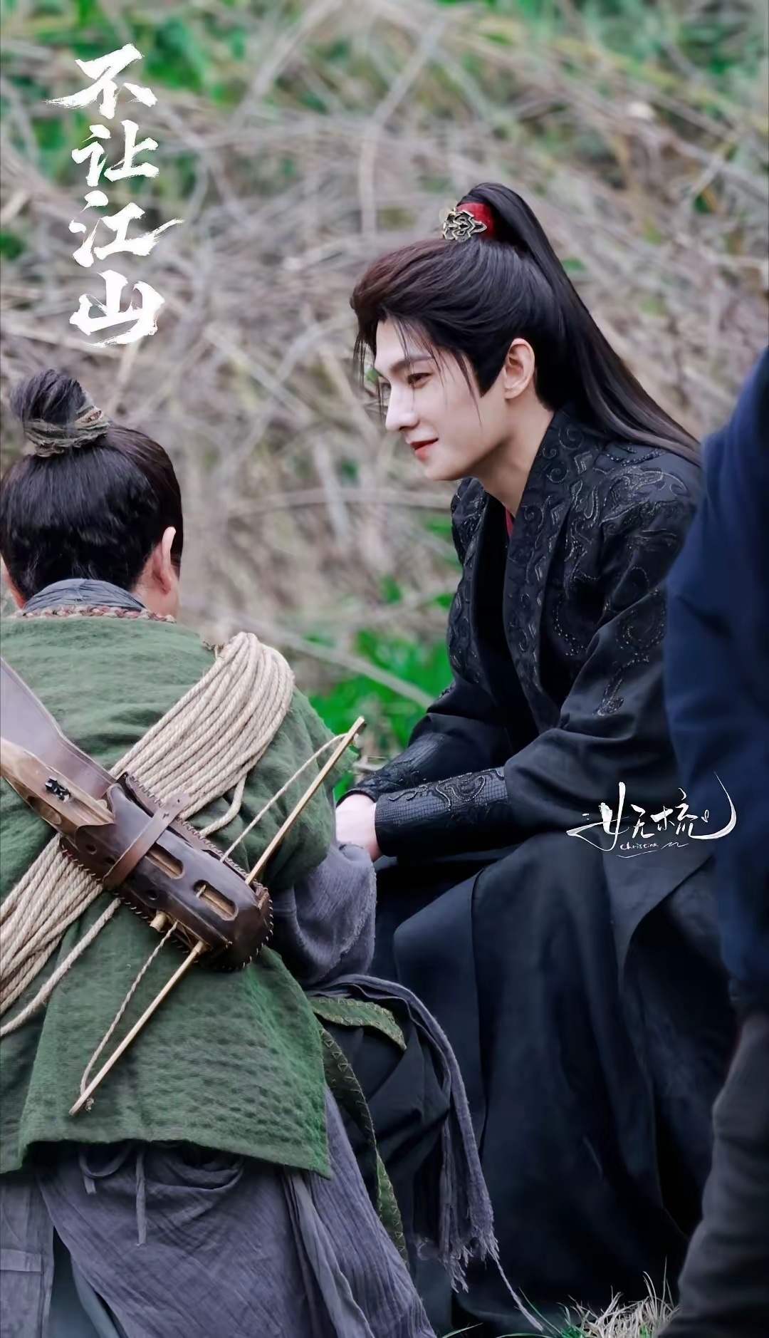 看杨洋真的词穷，只剩下纯粹的惊艳好看。 