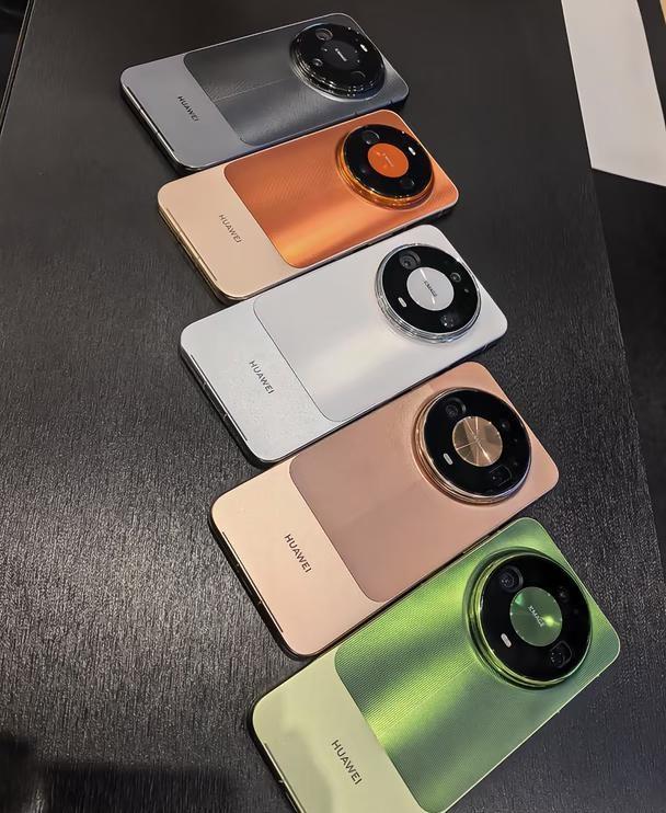 ✨年度旗舰来了｜华为Mate90系列可预定！ 谁懂啊！盼了好久的Mate90终于