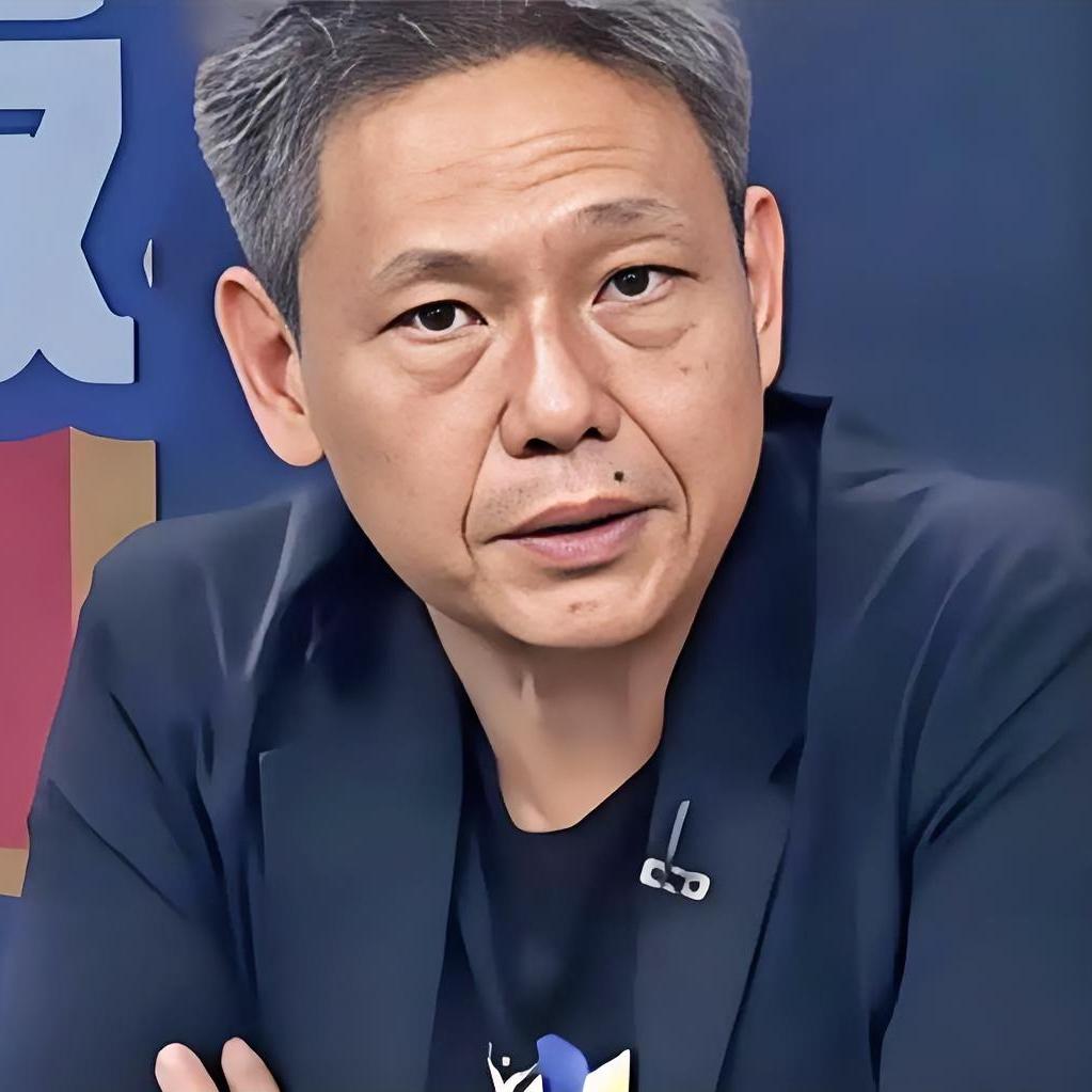 网红“馆长”的个人社交账号在台湾被永久封禁，难道是因为他发表的言论不够“民主自由
