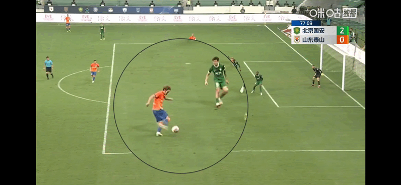 泰山队获利引起很多泰山球迷不适！
这么多年，泰山队在裁判问题上，已经吃了多少亏。