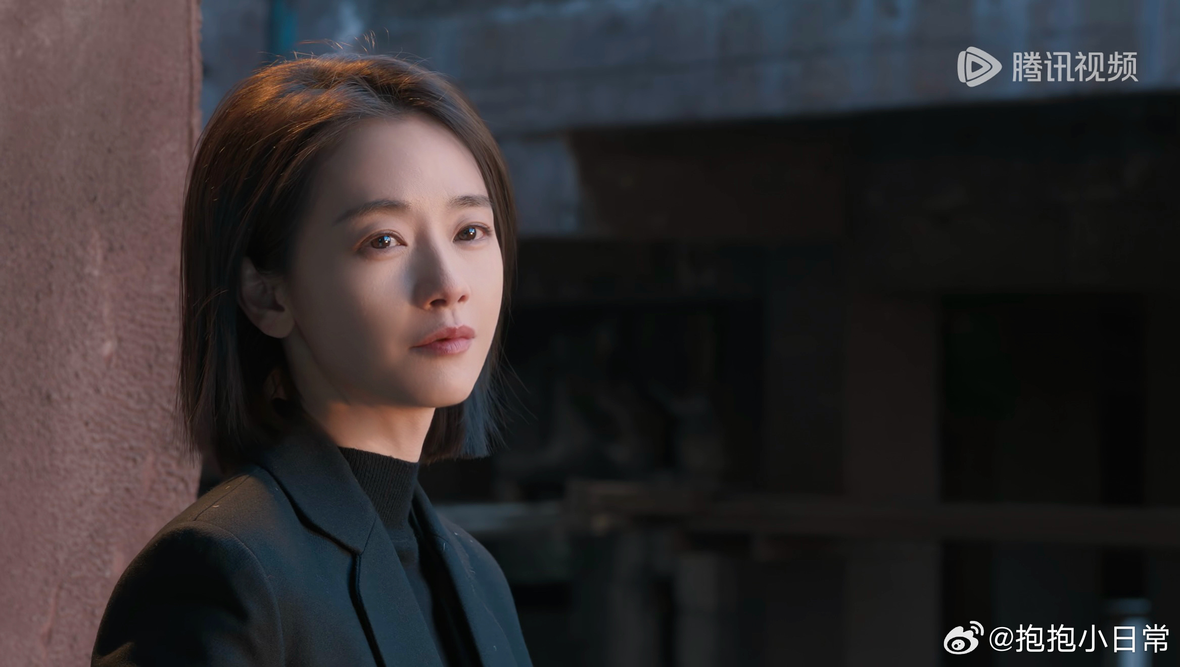 刘雅瑟心疼角色柏庶隐身的名字谁看了不心疼被原生家庭困住的柏庶，长期被控制让她失去