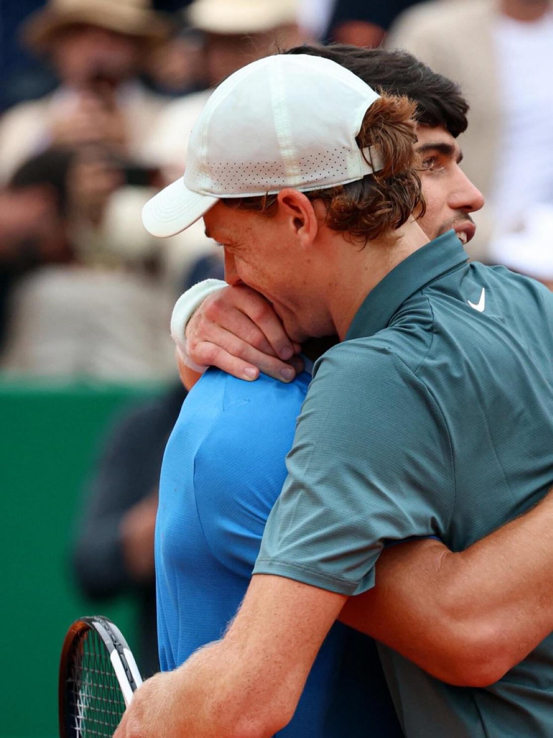 网球有約｜场上对手场下朋友，惺惺相惜，羡慕
卡洛斯·阿尔卡拉斯谈观看扬尼克·辛纳