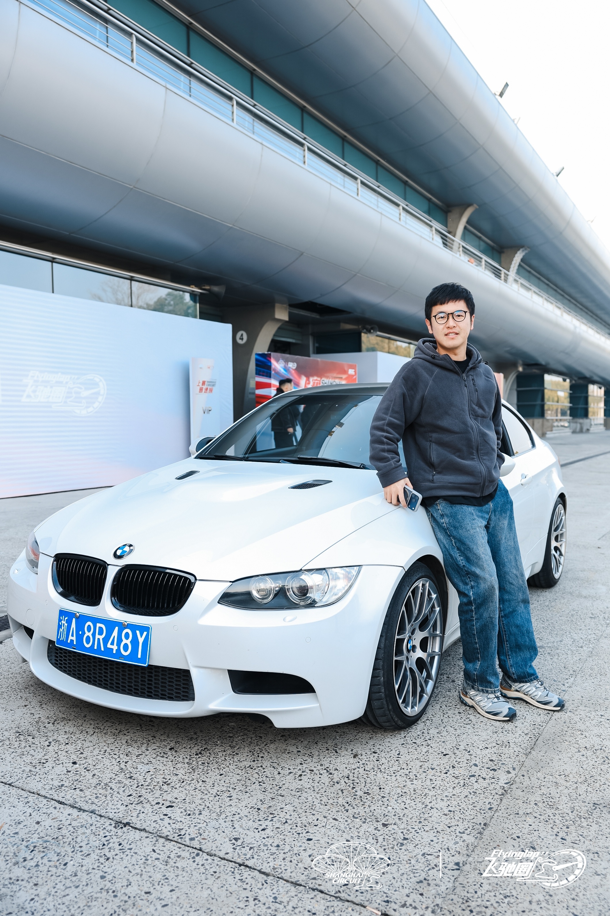 我的第一个上赛赛道日，开自己的车在F1赛道刷圈，对我来说蛮有意义的。2分30秒8