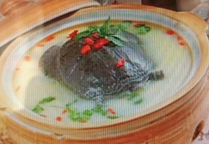 为啥养生都是中医养生呢？其实中医讲究的是整体观念和辨证论治。就拿饮食养生来说，中