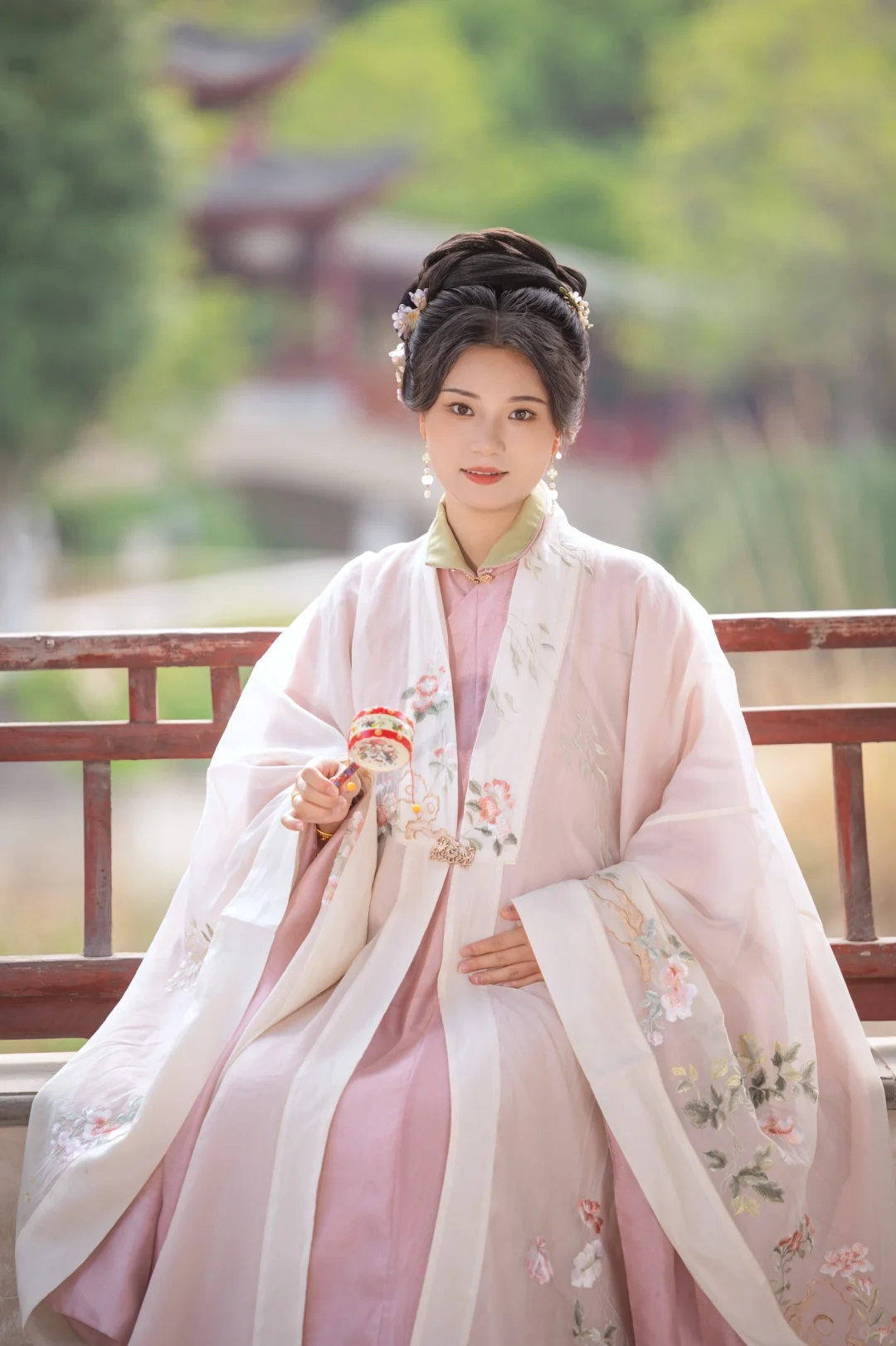 客片 是温柔的明制孕妈妈呀~~~