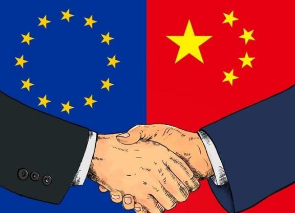 中国将计就计，3万吨豆粕将入华，特朗普态度已变，欧盟比美还急。我方将计就计购入三