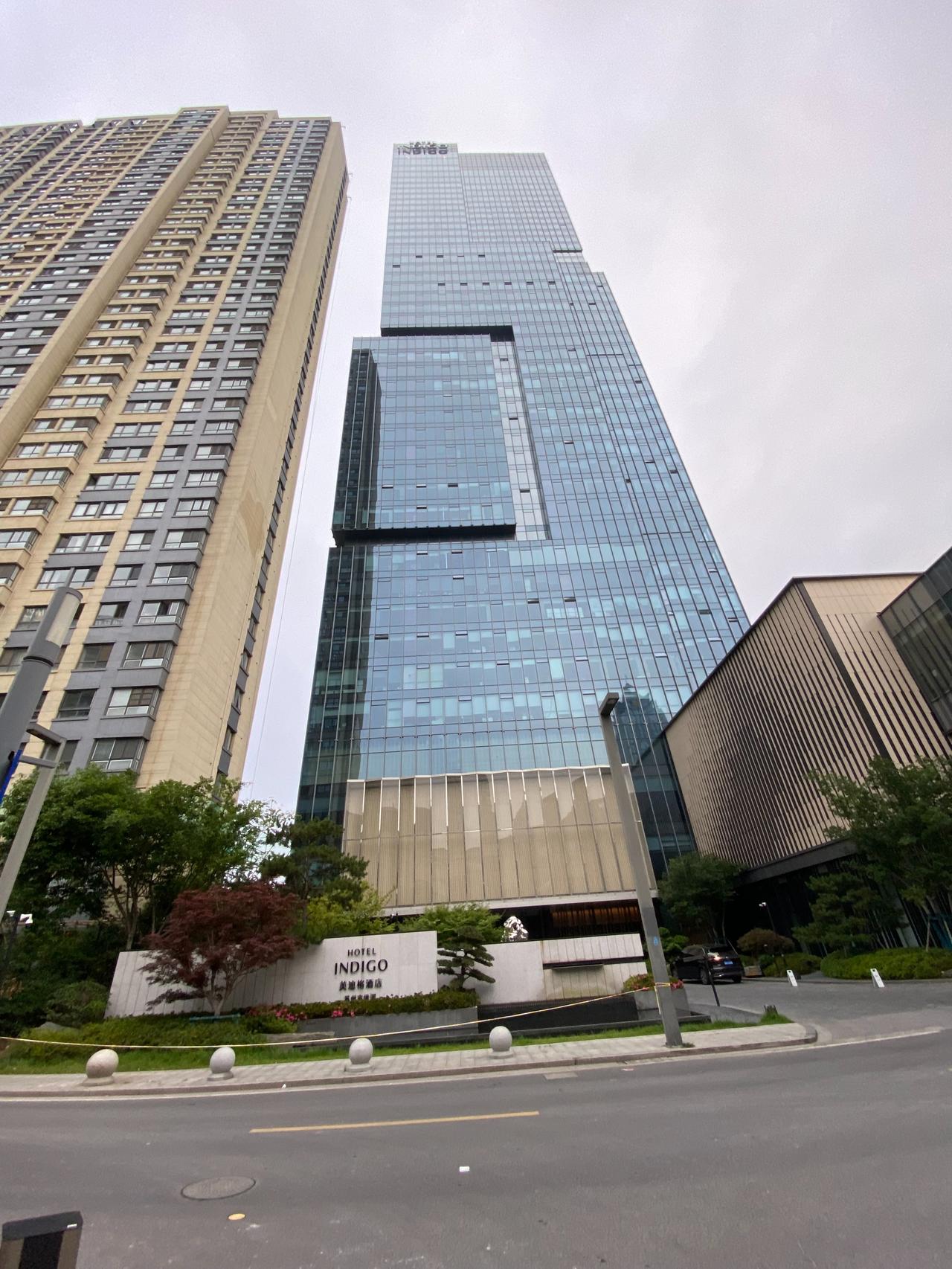 疫情之前去苏州入住香格里拉时，看见对面的INDIGO，和朋友聊起自己优悦会俱乐部