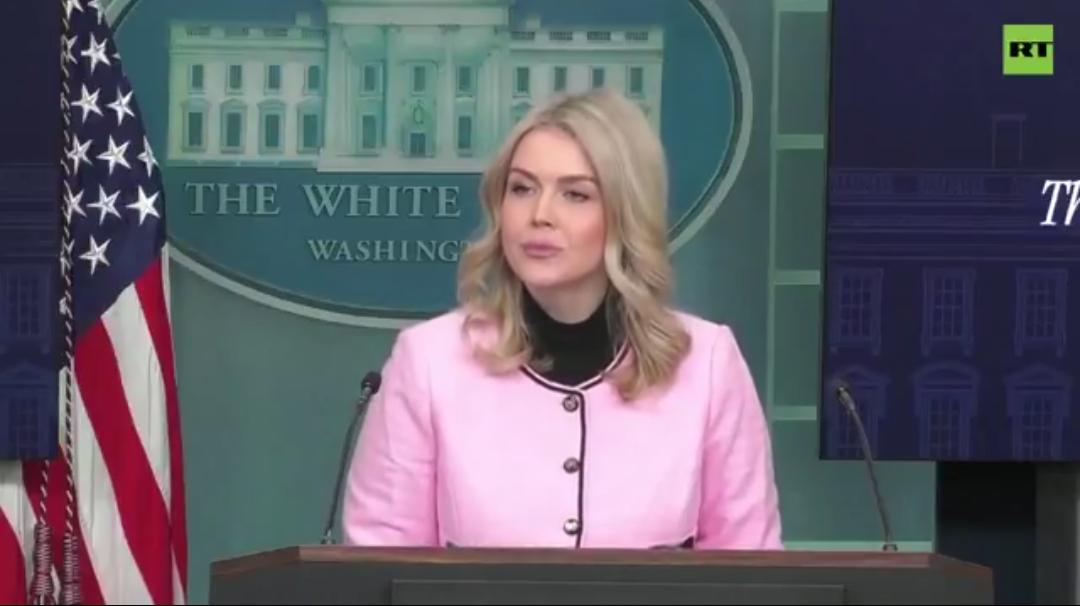 新闻快讯——“哥伦比亚总统是否该提防美国三角洲部队近期有所行动？”
 
莱维特回