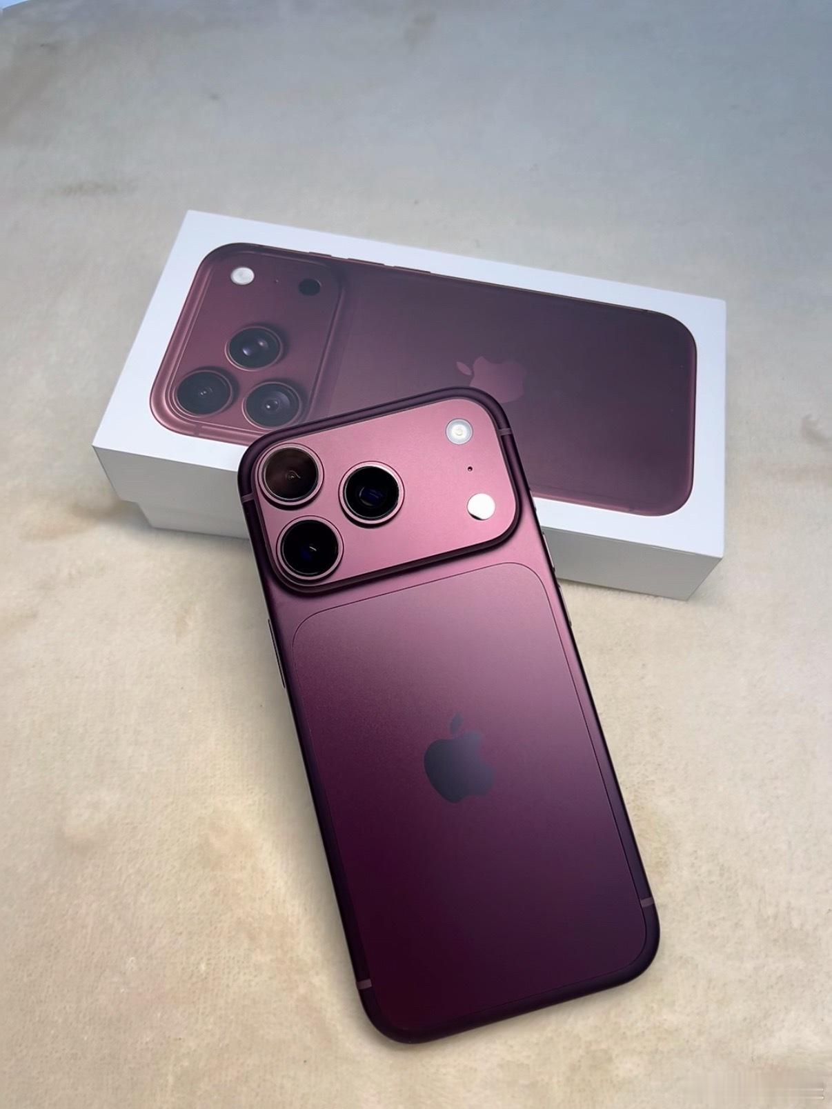 苹果回应iPhone18Pro系列严重漏洞每年首发都会出现各种bug，所以说抢首