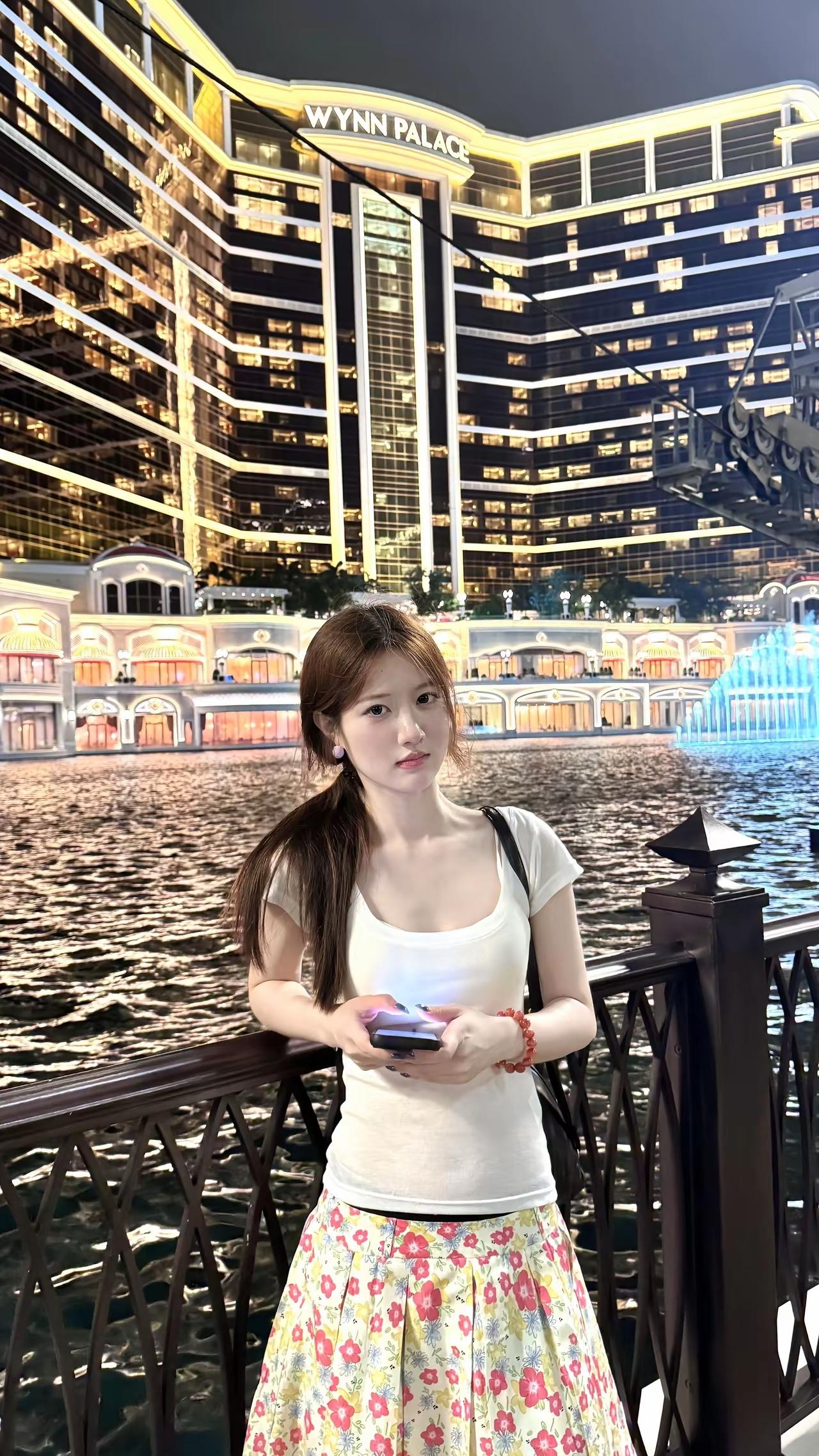 爱你一辈子[比心]