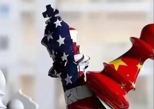 一位美国专家将美国最后的遮羞布撕了下来！如今真正导致世界局势危机的关键，是尽管中