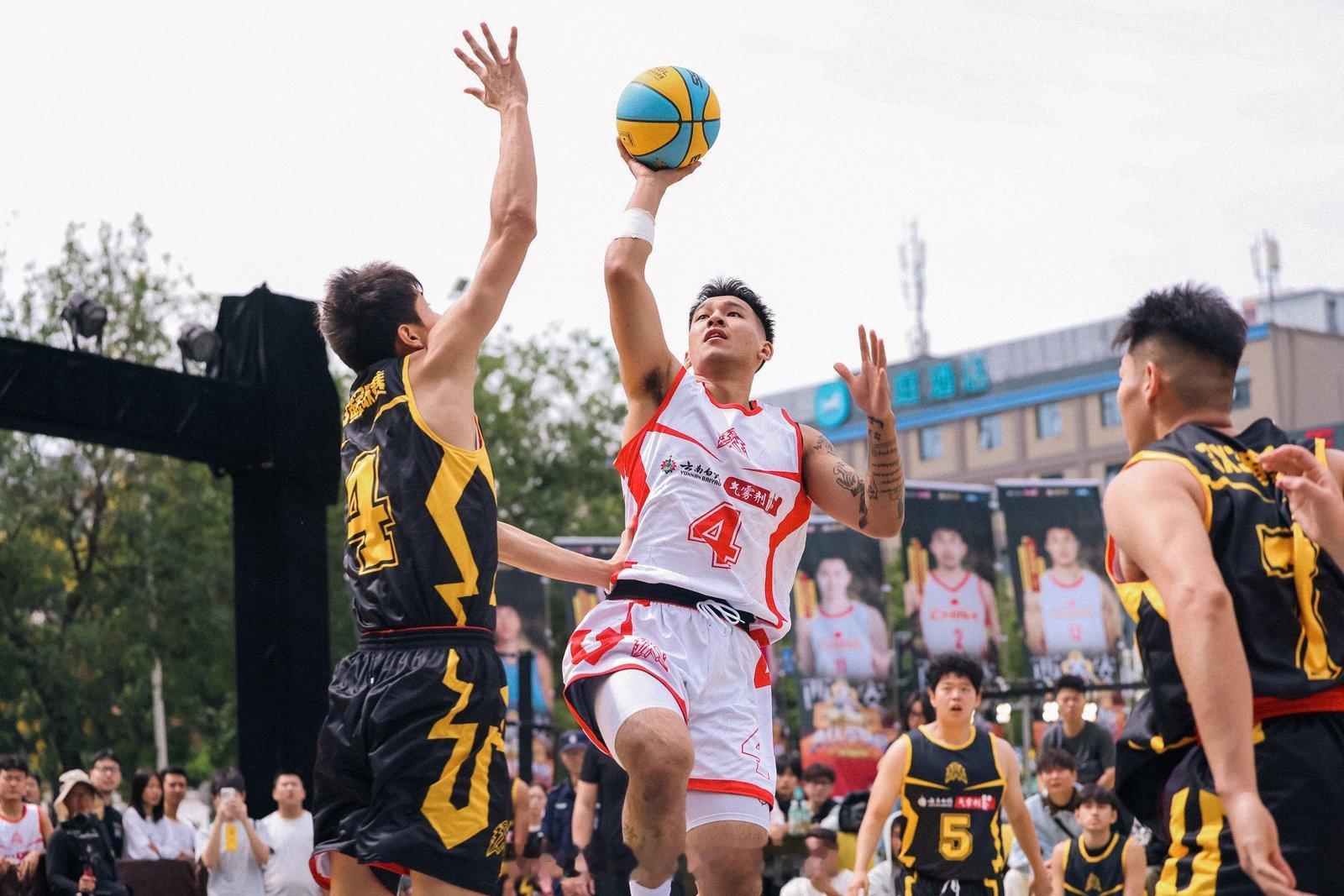 3x3黄金联赛这比赛是真的紧张刺激 ​​​