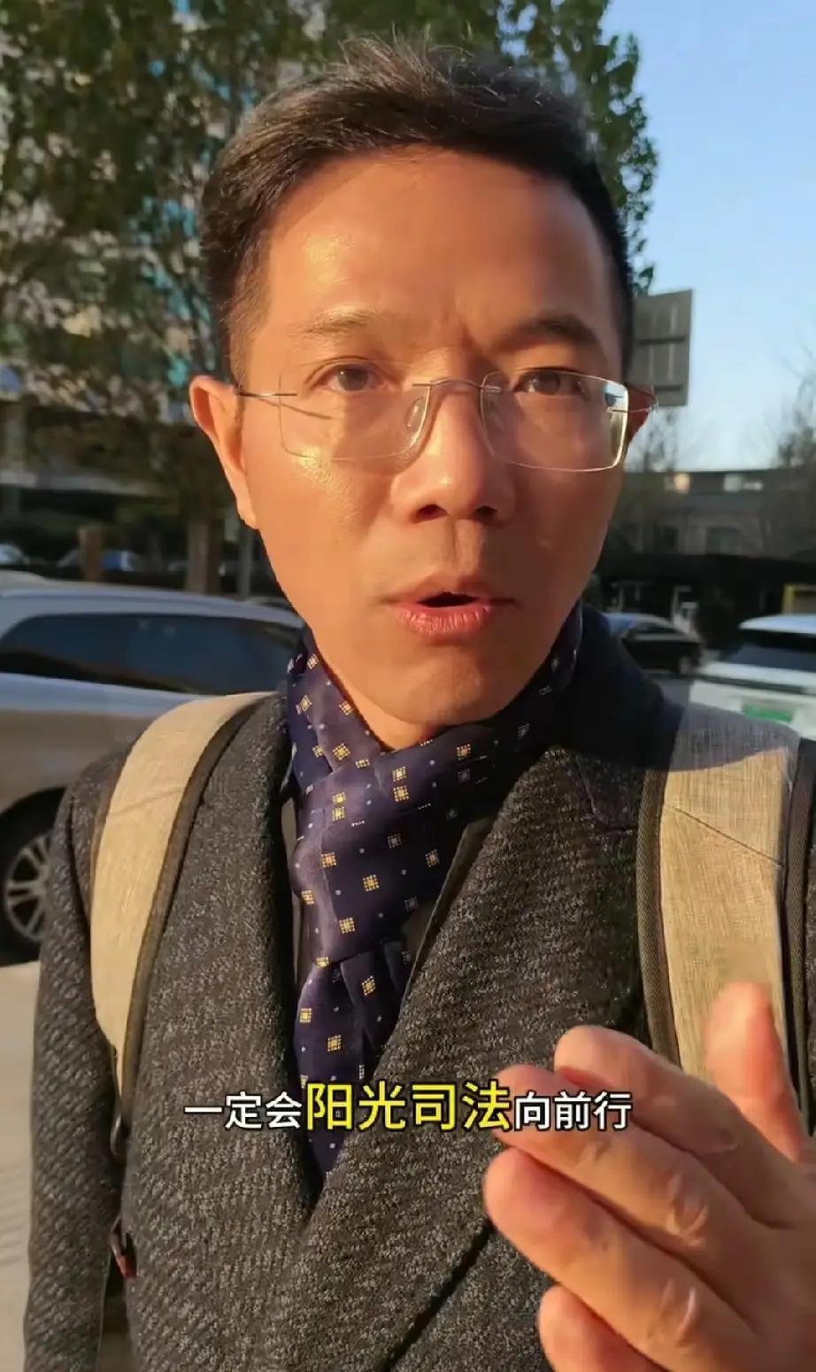 律师一句话直接引爆全网！李圣面对“判决不理想还信法吗”这个直击灵魂的提问，回答简