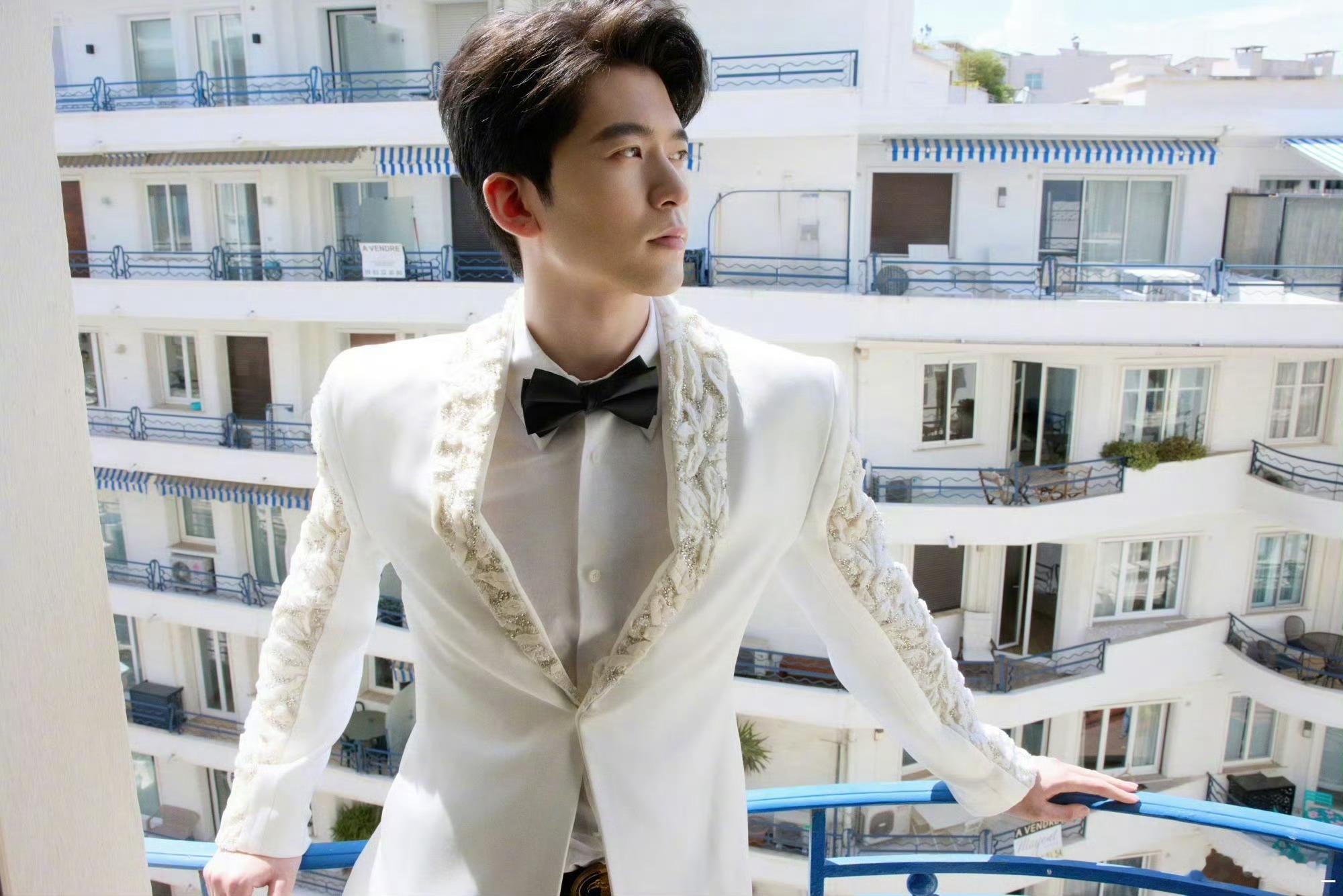 赵恩达 内娱00后浓颜帅哥上新了 内娱00后浓颜帅哥赵恩达必须拥有姓名！看他的v