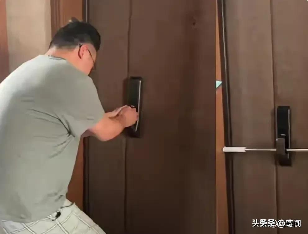 孙小果重出江湖？长春路虎多次急刹车致奔驰追尾，3个多月当地派出所和交警队都未正式