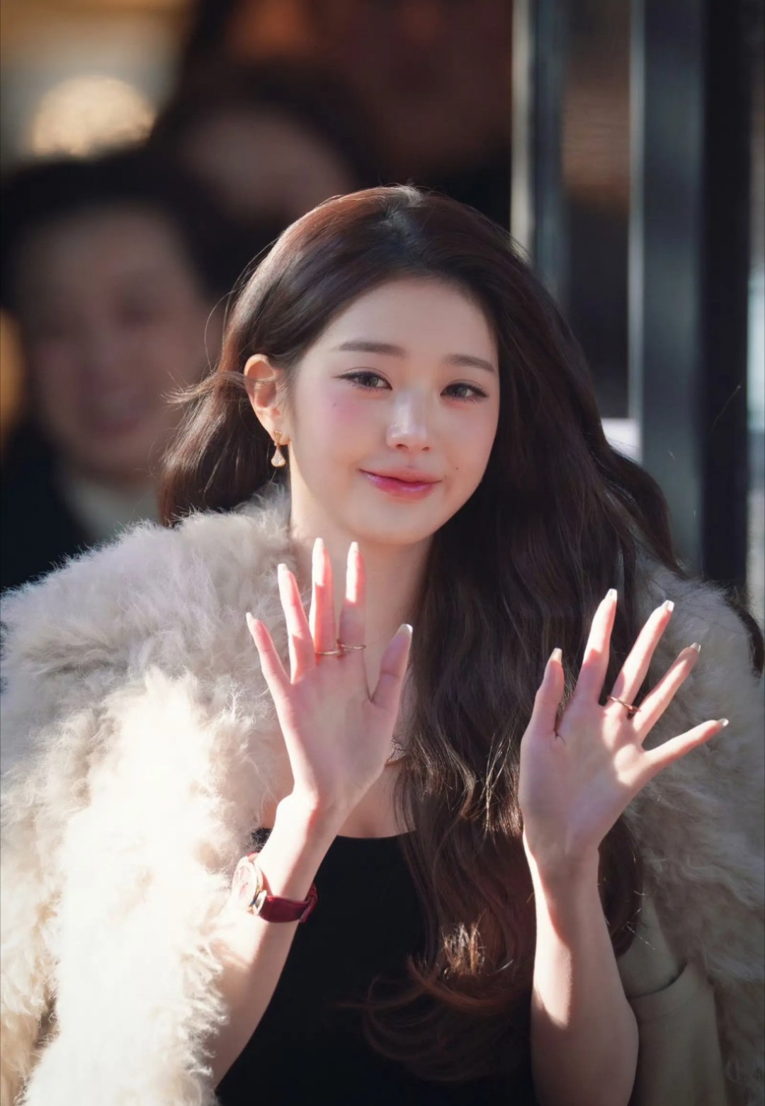 小说女主大小姐有脸了  张元英 